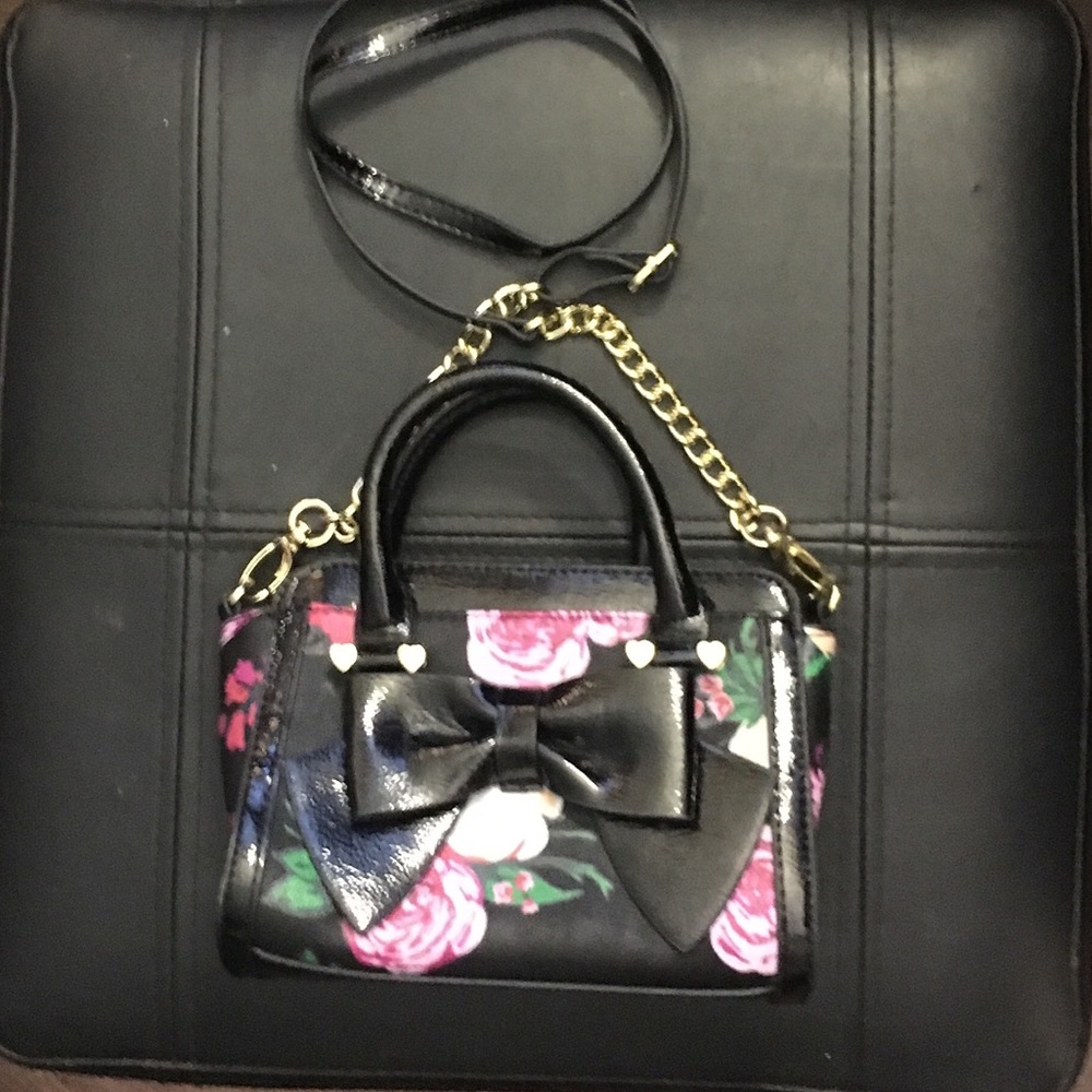 NWOT Adorable little Betsey Johnson bag